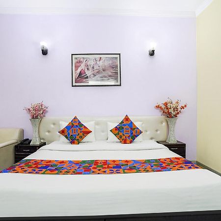 Fabexpress Ivy Inn Sector 35 Noida Extérieur photo